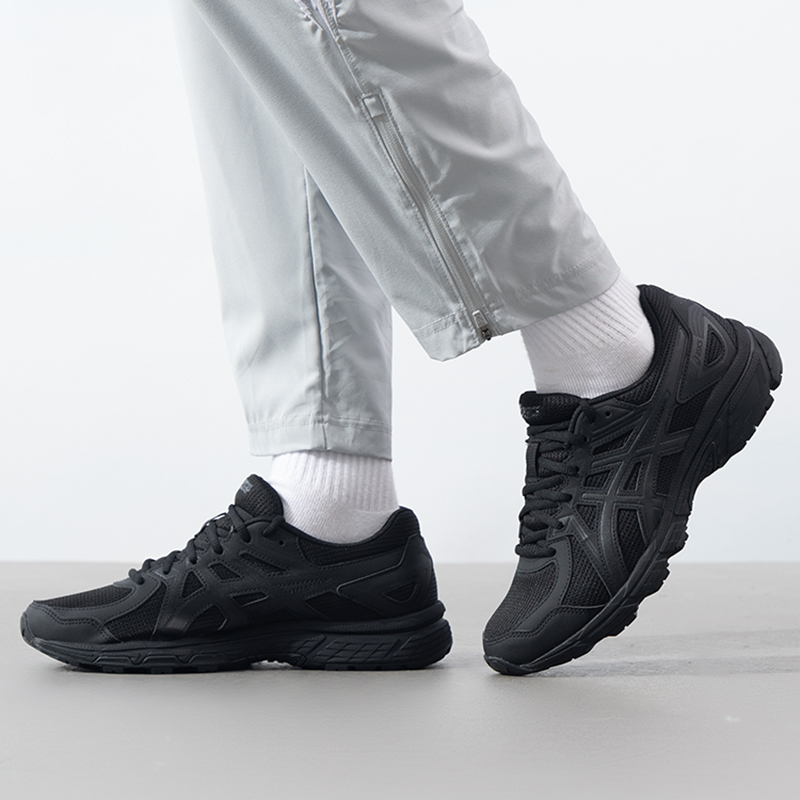 حذاء Asics للرجال Jog 100t (4E - مراجعة Trail Mix وسعره